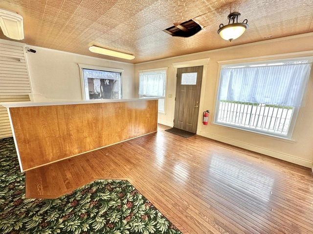 1321 W Court Street, Janesville, WI 53548