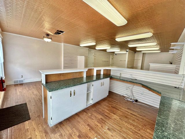 1321 W Court Street, Janesville, WI 53548