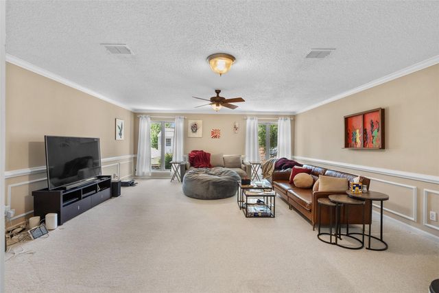 5510 Pine Arbor Drive, Houston, TX 77066