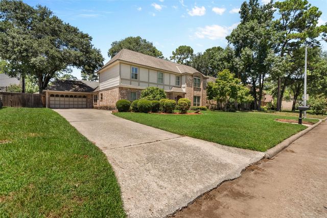 5510 Pine Arbor Drive, Houston, TX 77066