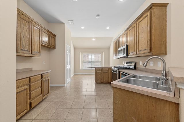 515 Mustang Trail, Celina, TX 75009