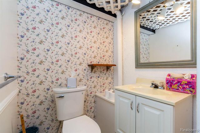 46910 Country Lane 12, Macomb, MI 48044