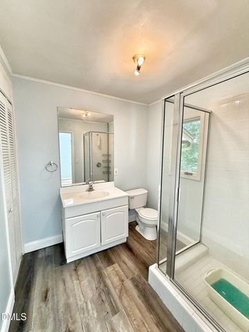 63 Stoneridge Road, Durham, NC 27705