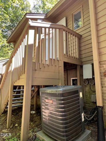 63 Stoneridge Road, Durham, NC 27705