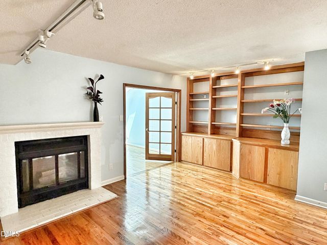 63 Stoneridge Road, Durham, NC 27705