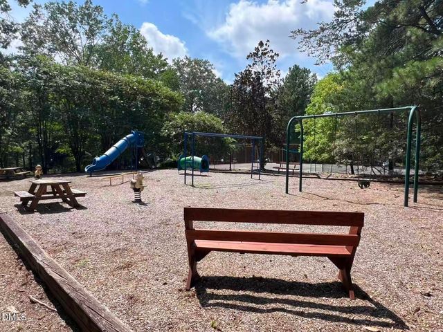 63 Stoneridge Road, Durham, NC 27705