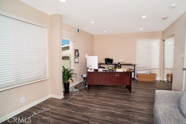 11471 Orcas Avenue, Sylmar (los Angeles), CA 91342