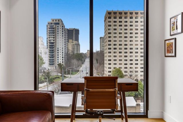 2425 Peachtree NE Road 803, Atlanta, GA 30305