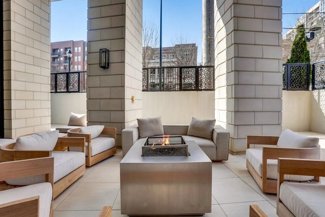 2425 Peachtree NE Road 803, Atlanta, GA 30305