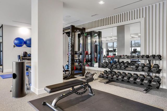 2425 Peachtree NE Road 803, Atlanta, GA 30305