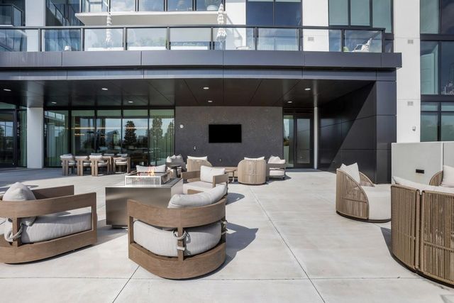 2425 Peachtree NE Road 803, Atlanta, GA 30305