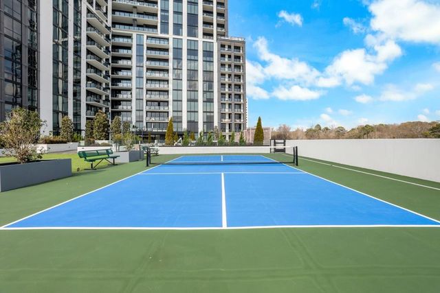 2425 Peachtree NE Road 803, Atlanta, GA 30305