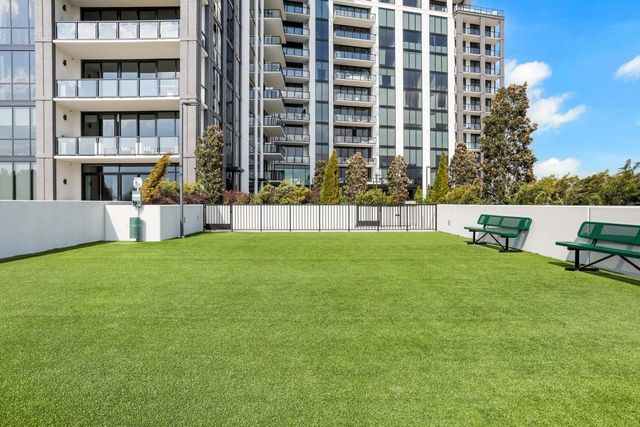 2425 Peachtree NE Road 803, Atlanta, GA 30305