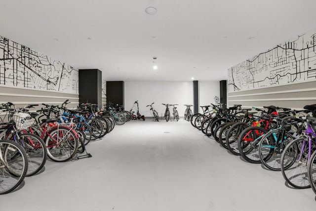 2425 Peachtree NE Road 803, Atlanta, GA 30305