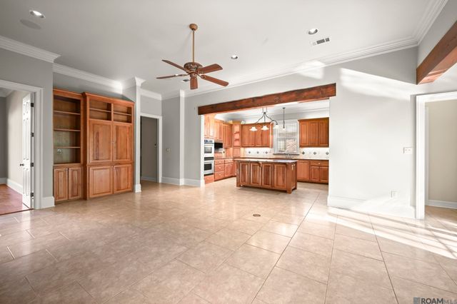 15131 Championship Dr, Baton Rouge, LA 70810