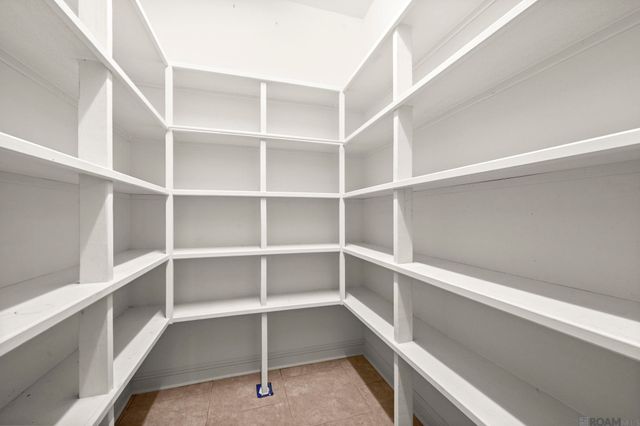 15131 Championship Dr, Baton Rouge, LA 70810