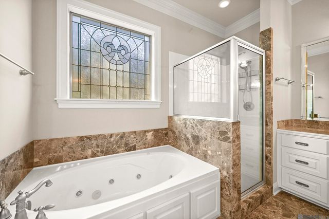 15131 Championship Dr, Baton Rouge, LA 70810