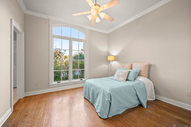 15131 Championship Dr, Baton Rouge, LA 70810