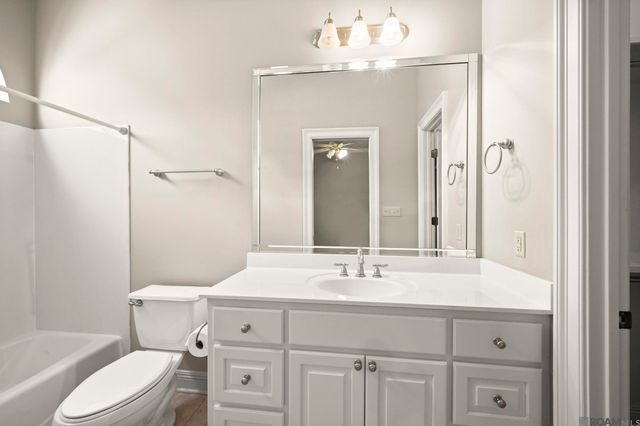 15131 Championship Dr, Baton Rouge, LA 70810