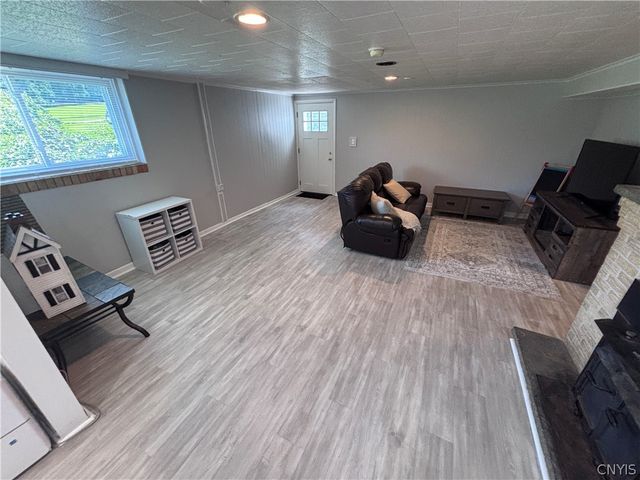 110 Winkworth Parkway, Syracuse, NY 13215