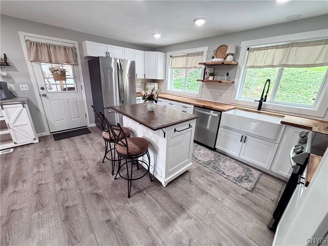 110 Winkworth Parkway, Syracuse, NY 13215