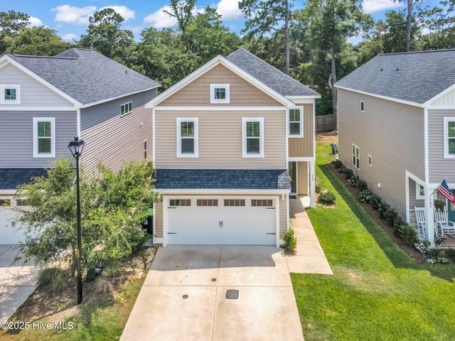 753 Cypress Village Place, Wilmington, NC 28412
