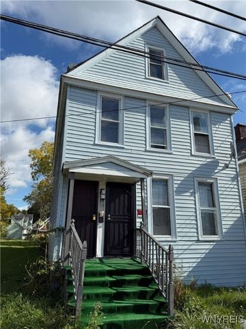 31 Earl Place, Buffalo, NY 14211