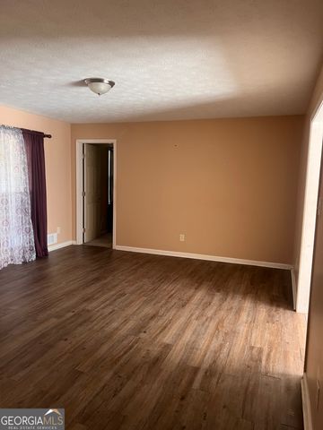 1138 Spring Creek Circle, Griffin, GA 30223