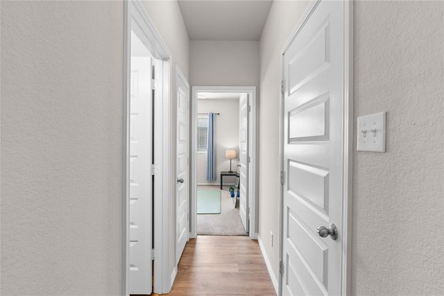 1061 Stanridge Lane, Van Alstyne, TX 75495