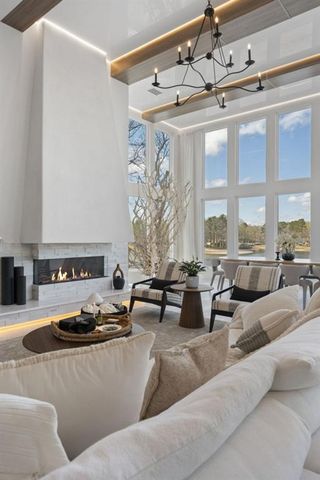 2746 Emerald Drive, Jonesboro, GA 30236