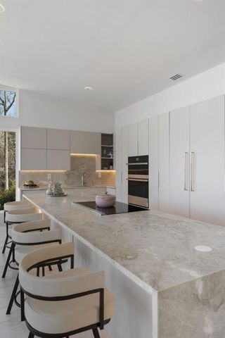 2746 Emerald Drive, Jonesboro, GA 30236