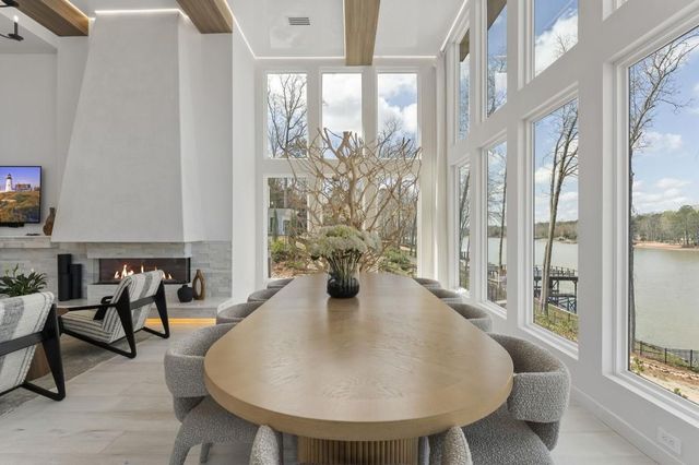 2746 Emerald Drive, Jonesboro, GA 30236