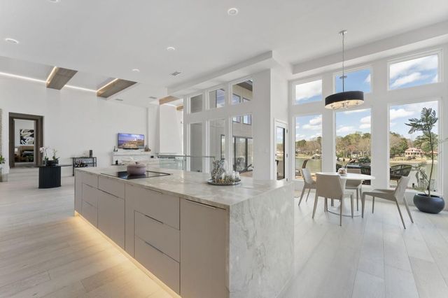 2746 Emerald Drive, Jonesboro, GA 30236