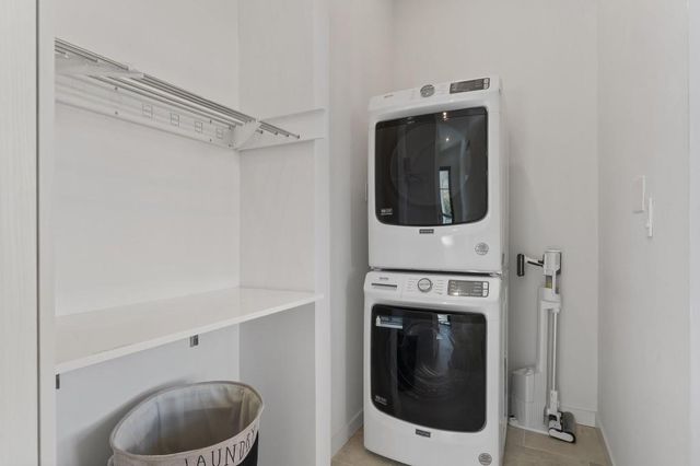 2746 Emerald Drive, Jonesboro, GA 30236