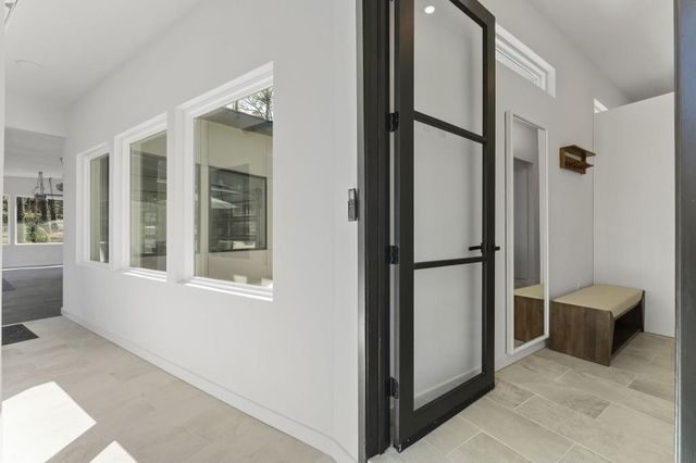 2746 Emerald Drive, Jonesboro, GA 30236