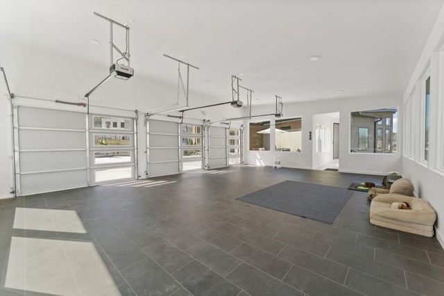 2746 Emerald Drive, Jonesboro, GA 30236