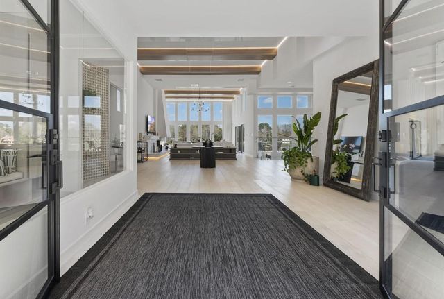 2746 Emerald Drive, Jonesboro, GA 30236