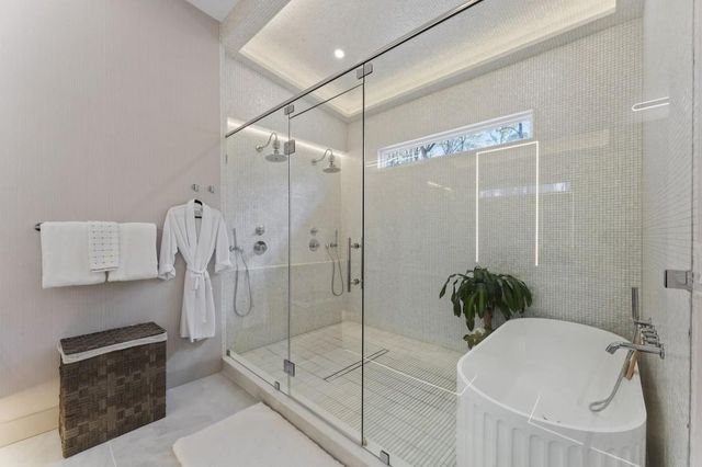 2746 Emerald Drive, Jonesboro, GA 30236