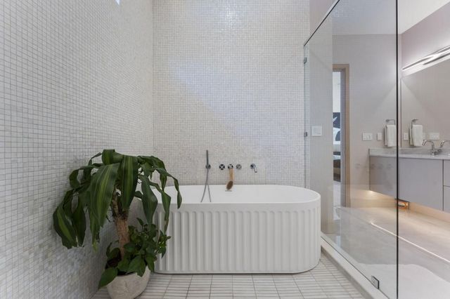 2746 Emerald Drive, Jonesboro, GA 30236