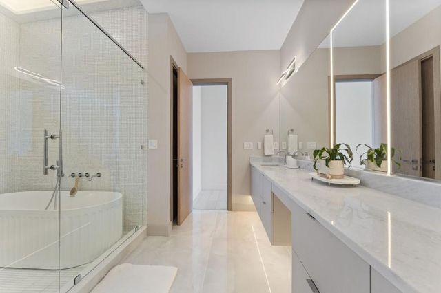 2746 Emerald Drive, Jonesboro, GA 30236