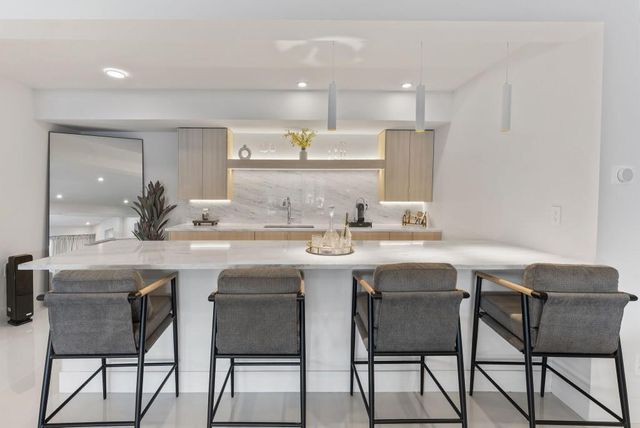 2746 Emerald Drive, Jonesboro, GA 30236