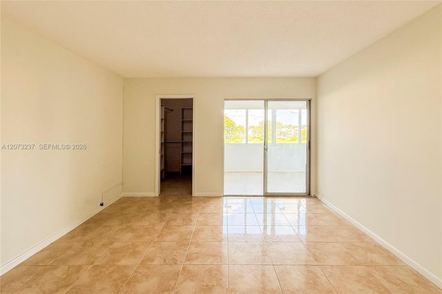 382 Wellington K 382, West Palm Beach, FL 33417
