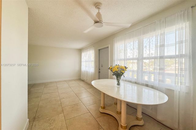 382 Wellington K 382, West Palm Beach, FL 33417