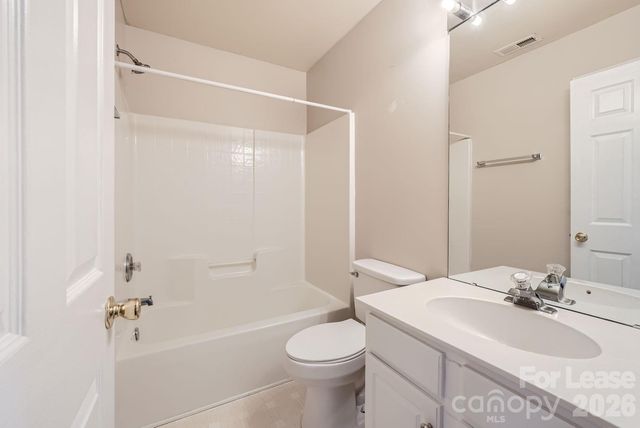 8631 Challenger Drive, Charlotte, NC 28213