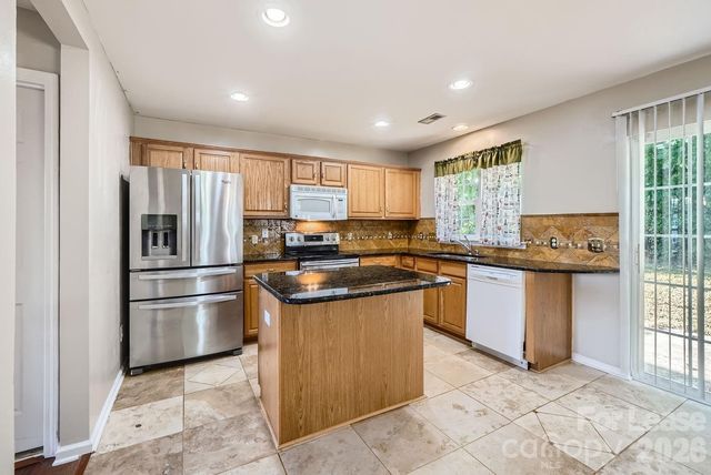 8631 Challenger Drive, Charlotte, NC 28213