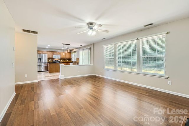 8631 Challenger Drive, Charlotte, NC 28213