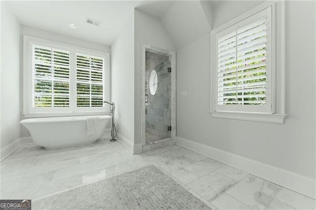 4384 Powers Ferry Road NW, Atlanta, GA 30327