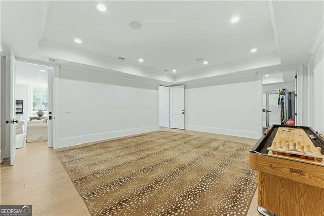 4384 Powers Ferry Road NW, Atlanta, GA 30327