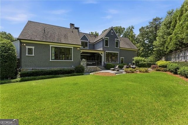 4384 Powers Ferry Road NW, Atlanta, GA 30327