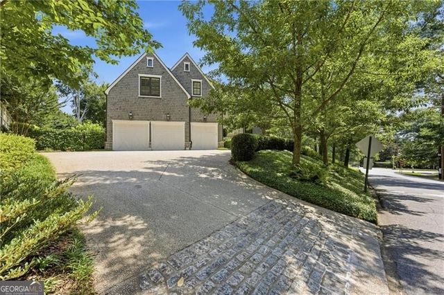 4384 Powers Ferry Road NW, Atlanta, GA 30327